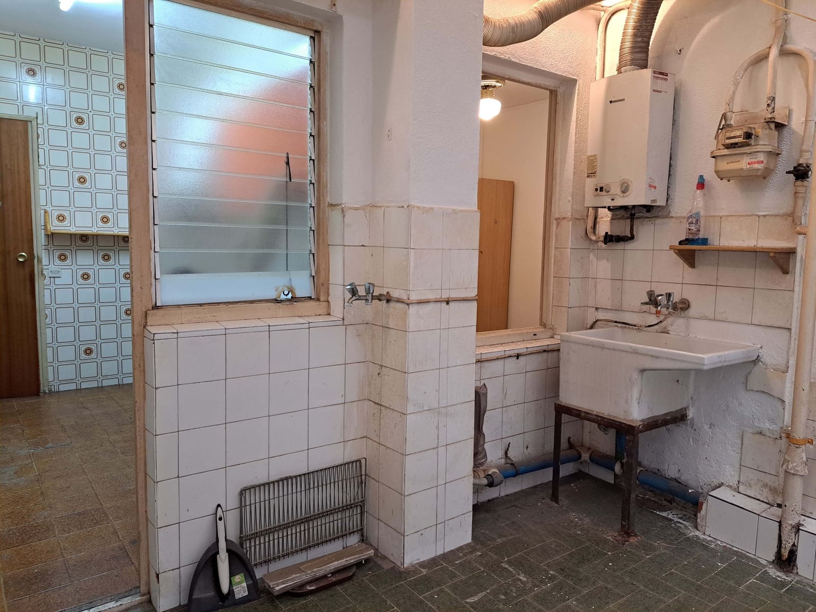 Apartamento de 4 habitaciones en Barcelona ciudad en venta - 330.000 € (Ref: 9991083)