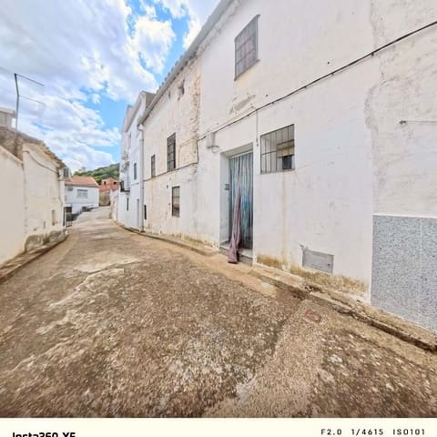 Haus zu verkaufen in Badajoz Stadt - 18.900 € (Ref: 9991085)