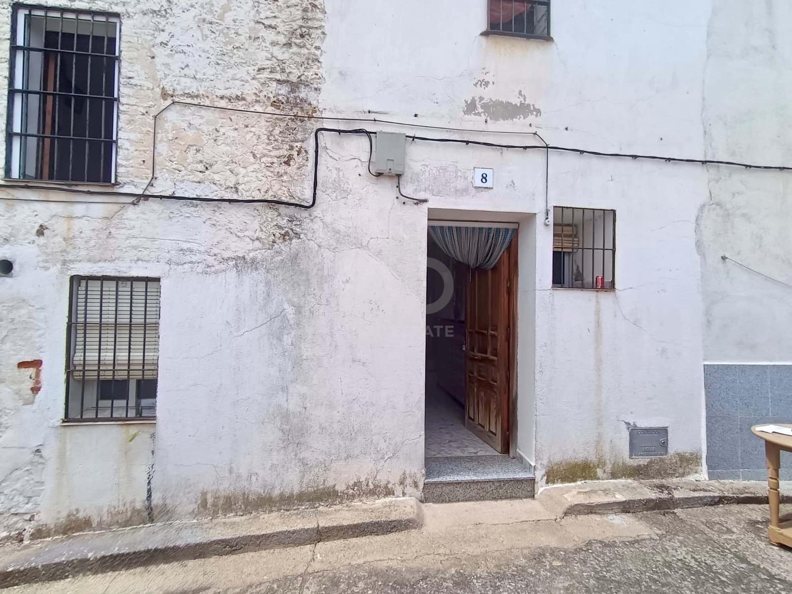 Haus zu verkaufen in Badajoz Stadt - 18.900 € (Ref: 9991085)