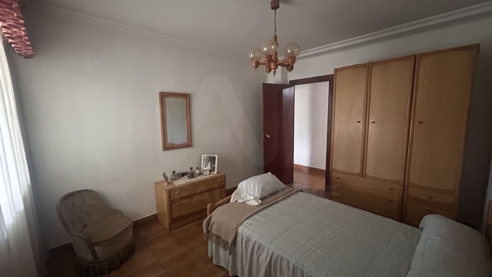 4 slaapkamer Finca/Landhuis te koop in Logrono met zwembad - € 310.000 (Ref: 9991088)