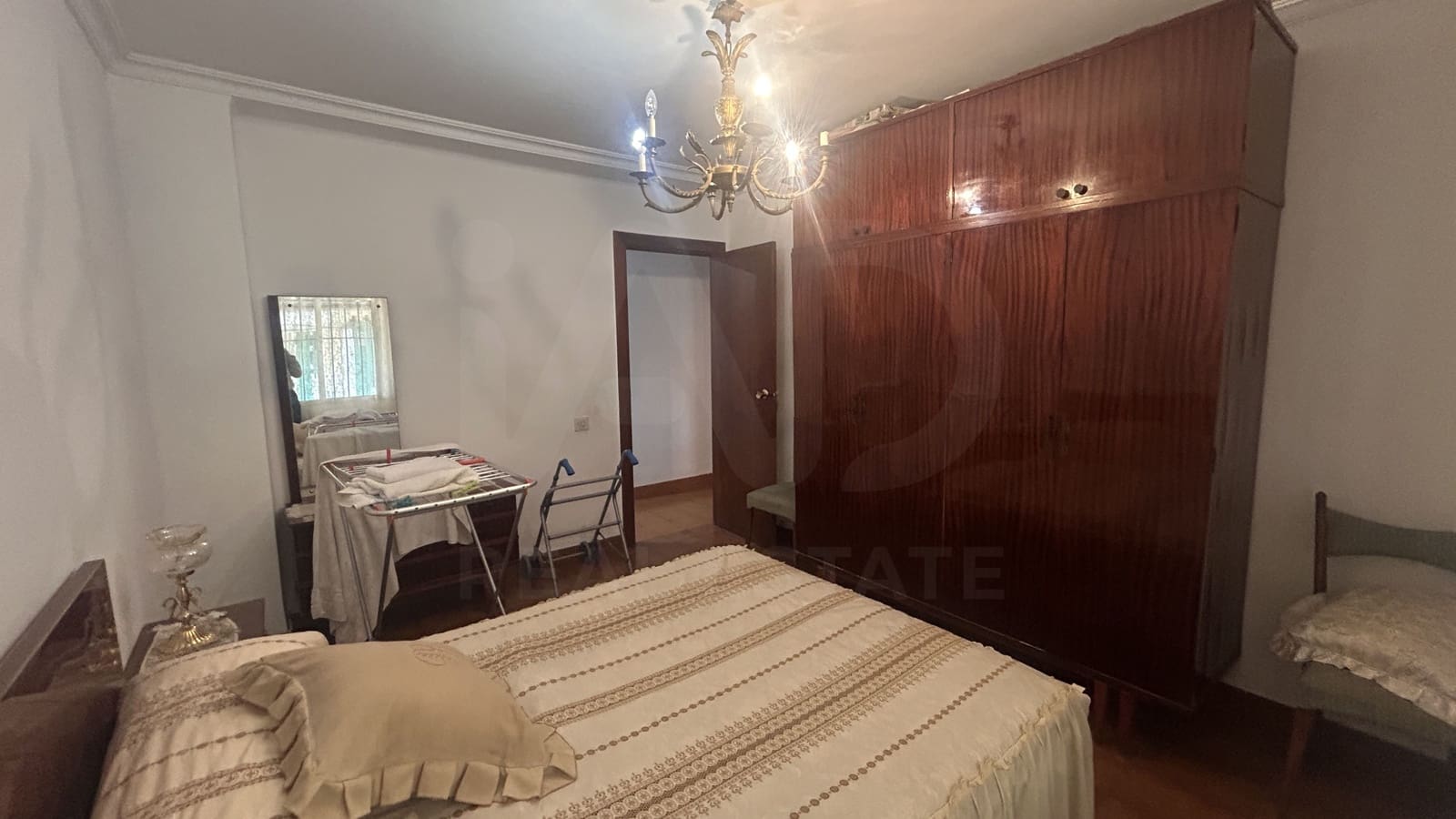 4 slaapkamer Finca/Landhuis te koop in Logrono met zwembad - € 310.000 (Ref: 9991088)