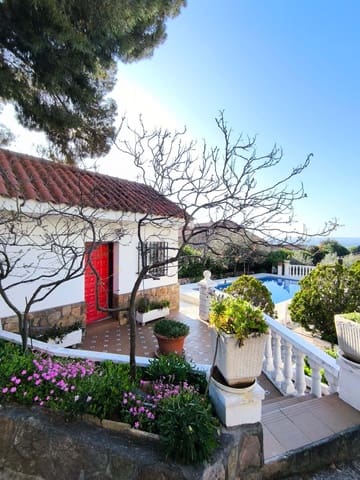 Casa de 3 habitaciones en Madrid ciudad en venta con piscina - 280.000 € (Ref: 9991090)