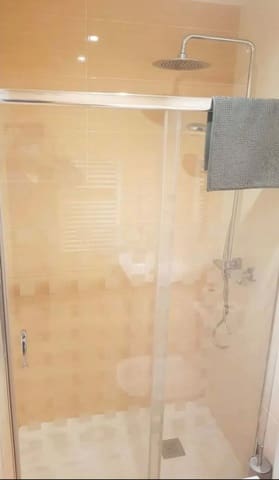 1 soveværelse Lejlighed til salg i Centro Urbano, Oviedo med swimmingpool garage - € 220.000 (Ref: 9991092)