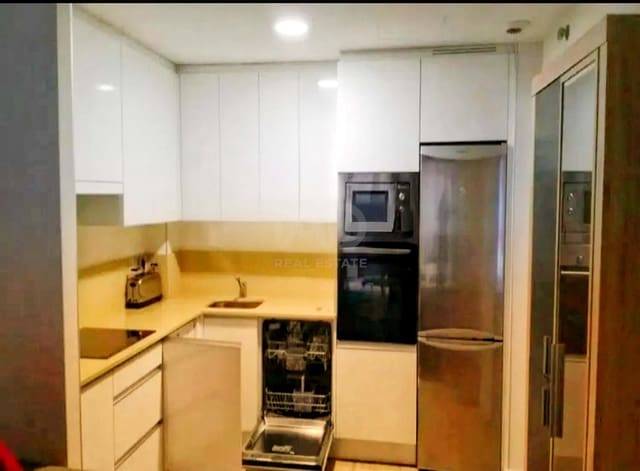 1 soveværelse Lejlighed til salg i Centro Urbano, Oviedo med swimmingpool garage - € 220.000 (Ref: 9991092)