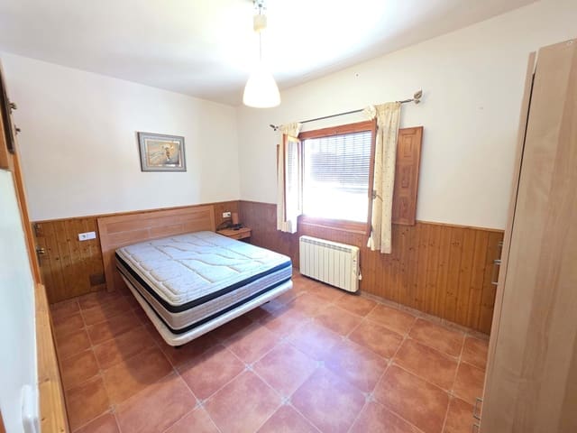 3 soveværelse Finca/Landehus til salg i Calasparra med swimmingpool - € 208.000 (Ref: 9991095)