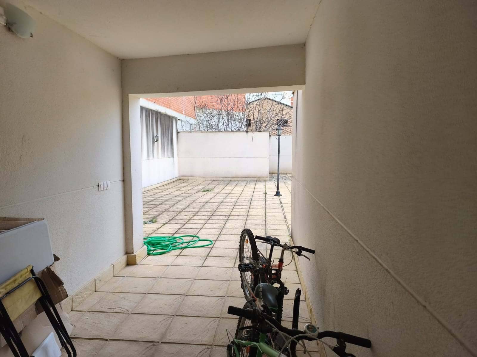 3 makuuhuone Huoneisto myytävänä paikassa Moratalla - 122 900 € (Ref: 9991096)