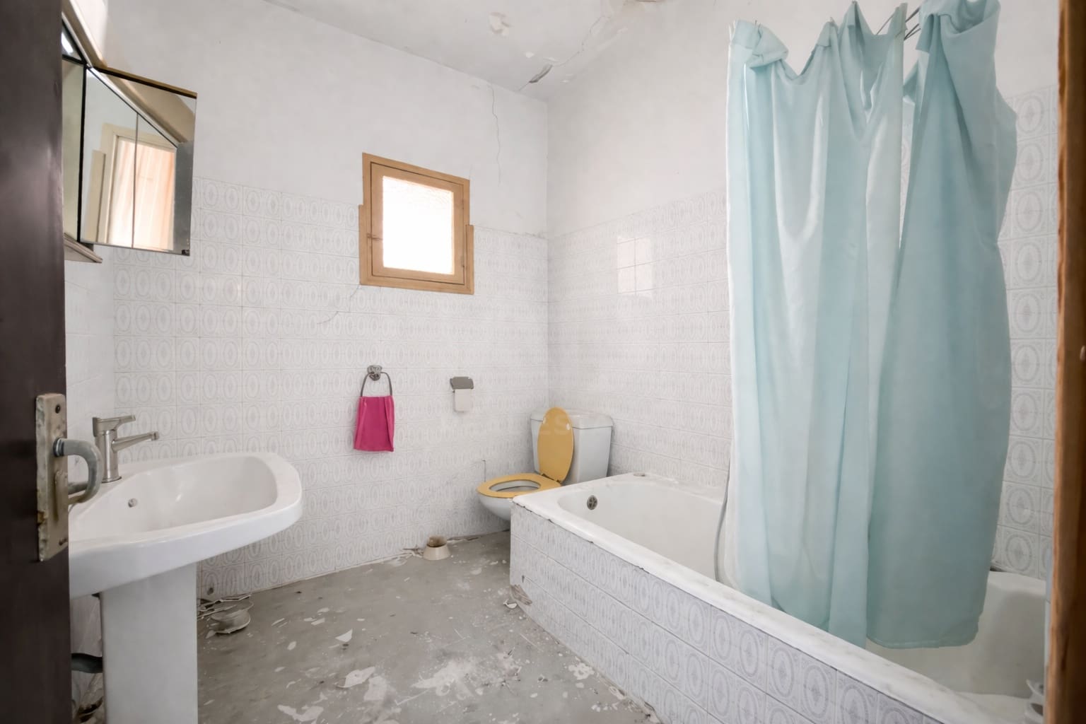 5 makuuhuone Omakotitalo myytävänä paikassa Archena - 89 000 € (Ref: 9991097)