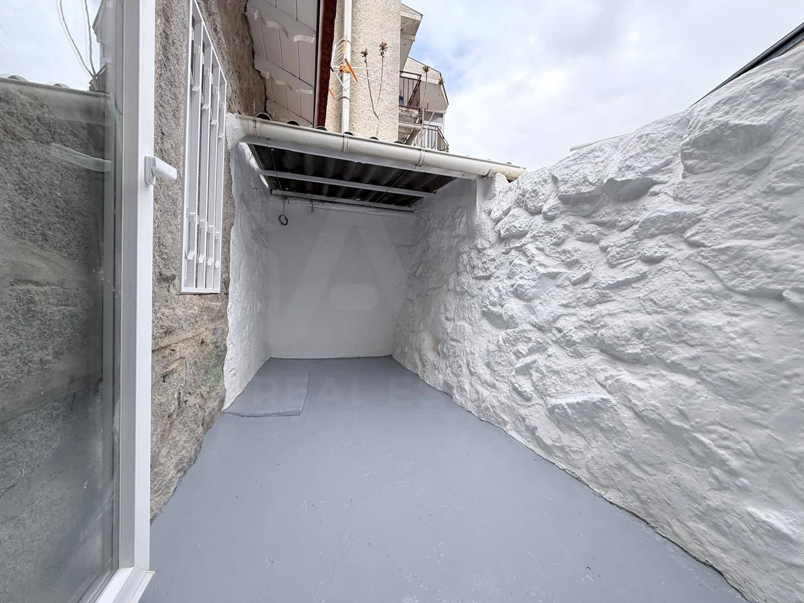 2 sovrum Lägenhet till salu i Madrid stad - 234 000 € (Ref: 9991098)