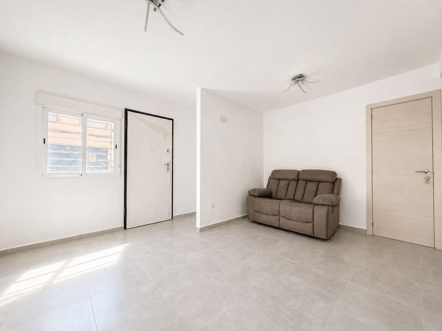 Casa de 5 habitaciones en Abarán en venta con garaje - 189.000 € (Ref: 9991099)