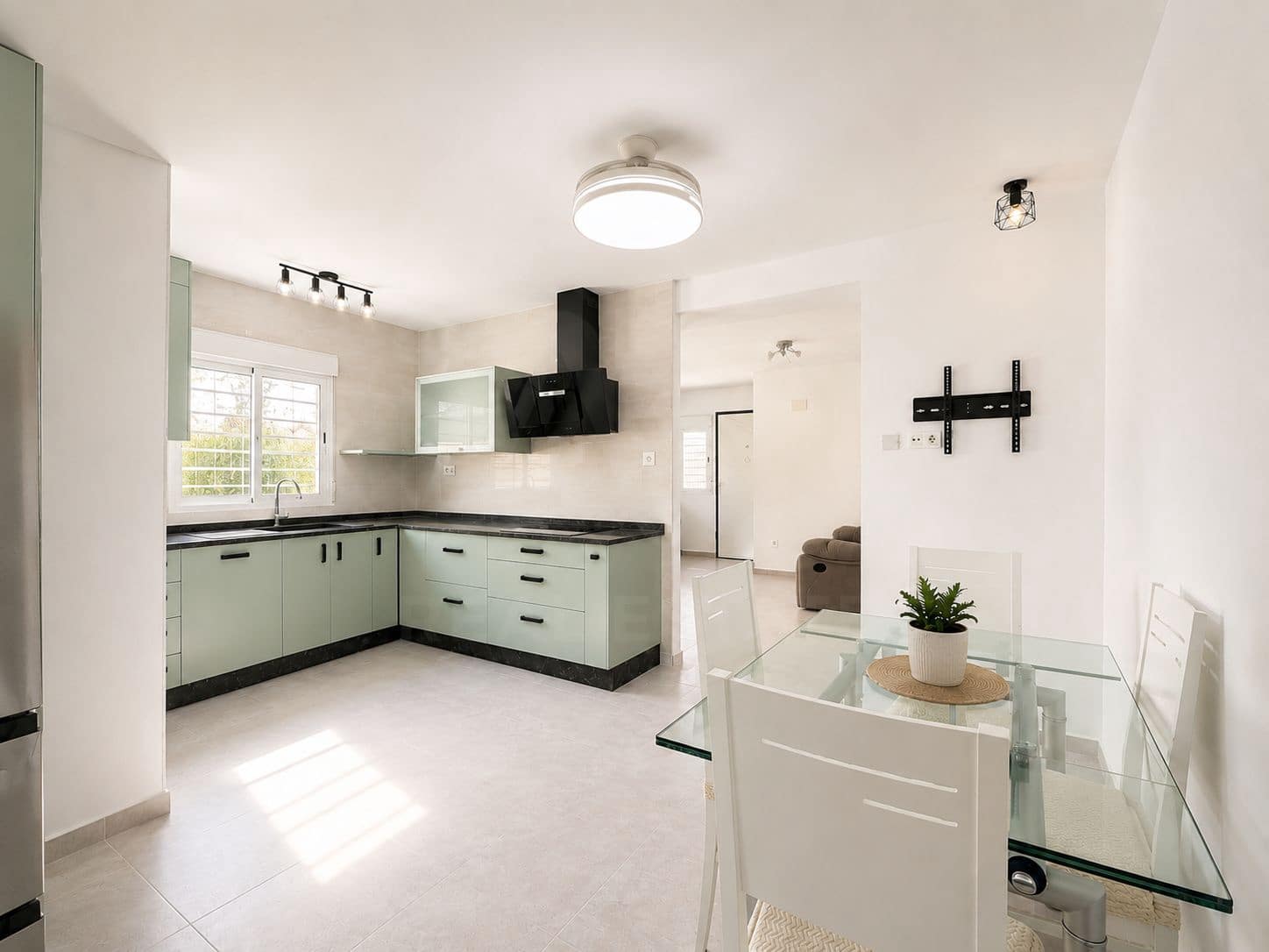 Casa de 5 habitaciones en Abarán en venta con garaje - 189.000 € (Ref: 9991099)