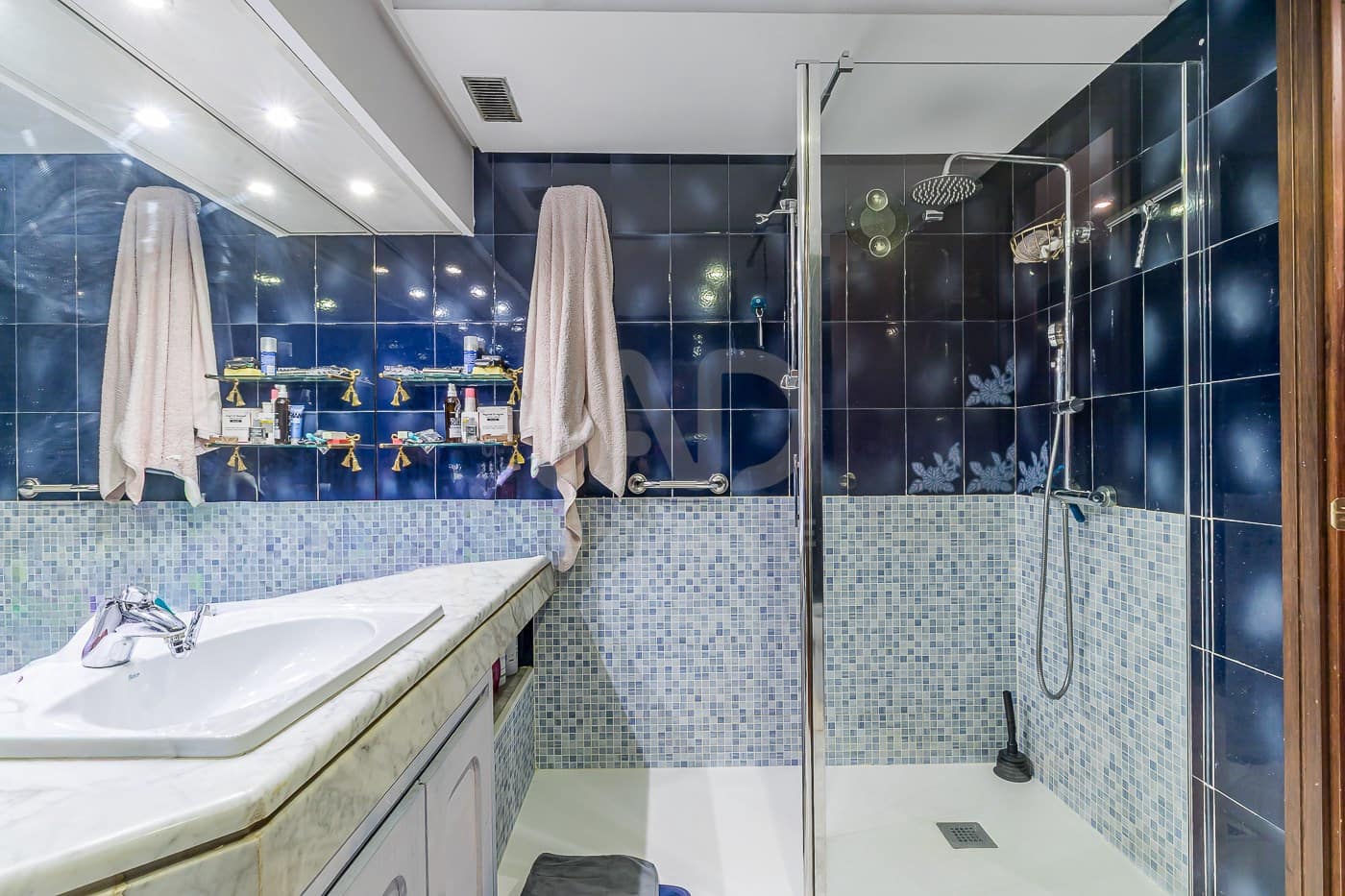 5 soverom Leilighet til salgs i Madrid by med svømmebasseng garasje - € 3 350 000 (Ref: 9991100)