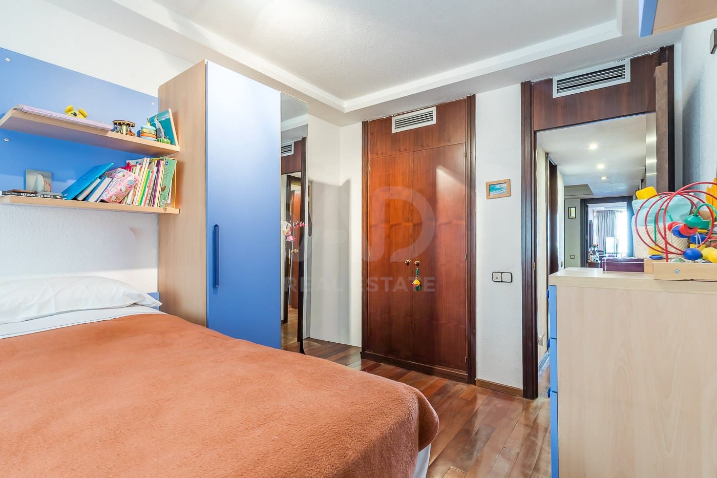 5 soverom Leilighet til salgs i Madrid by med svømmebasseng garasje - € 3 350 000 (Ref: 9991100)