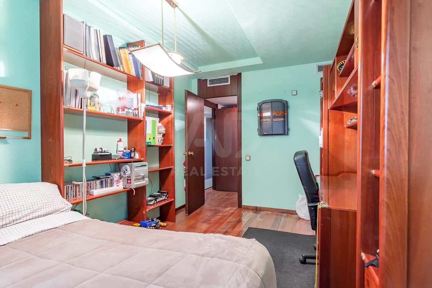 5 soverom Leilighet til salgs i Madrid by med svømmebasseng garasje - € 3 350 000 (Ref: 9991100)