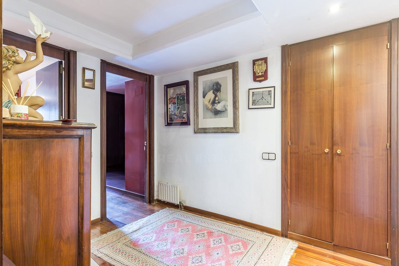 5 soverom Leilighet til salgs i Madrid by med svømmebasseng garasje - € 3 350 000 (Ref: 9991100)
