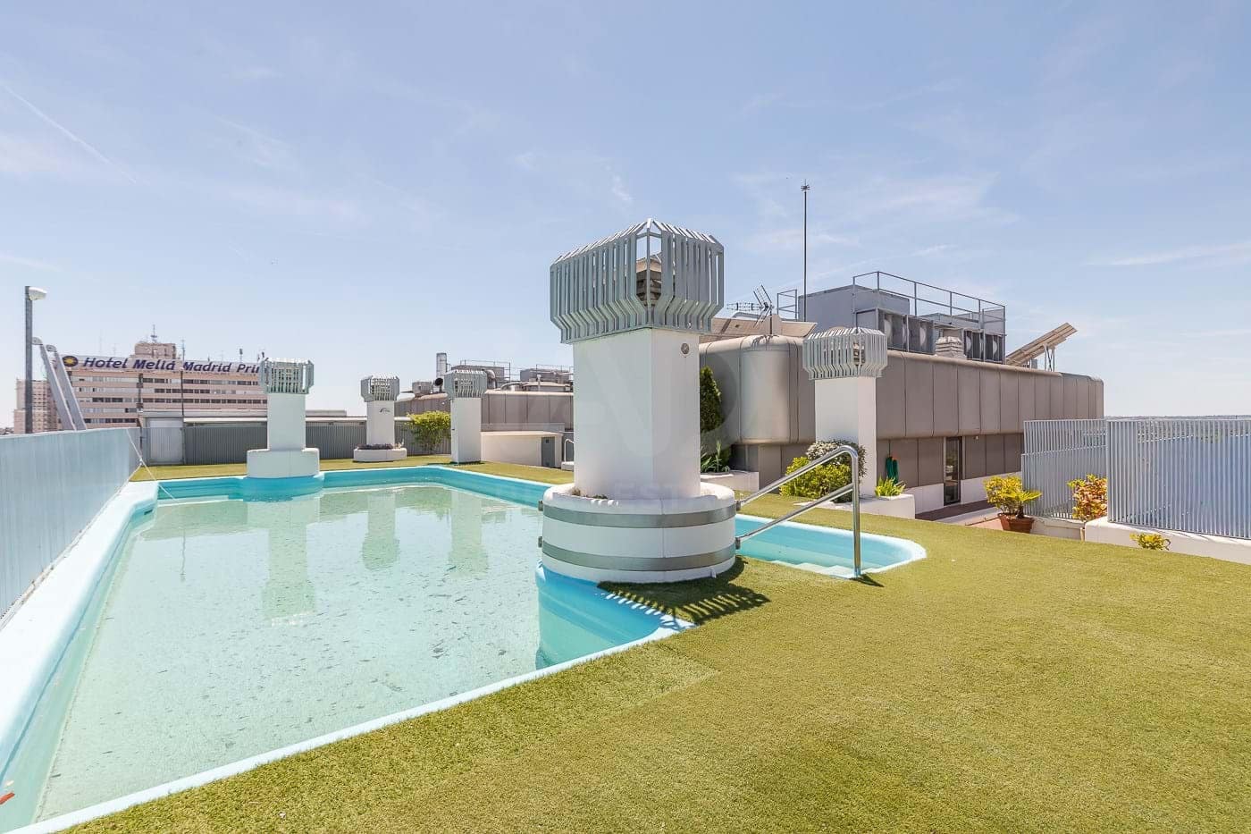 5 soverom Leilighet til salgs i Madrid by med svømmebasseng garasje - € 3 350 000 (Ref: 9991100)