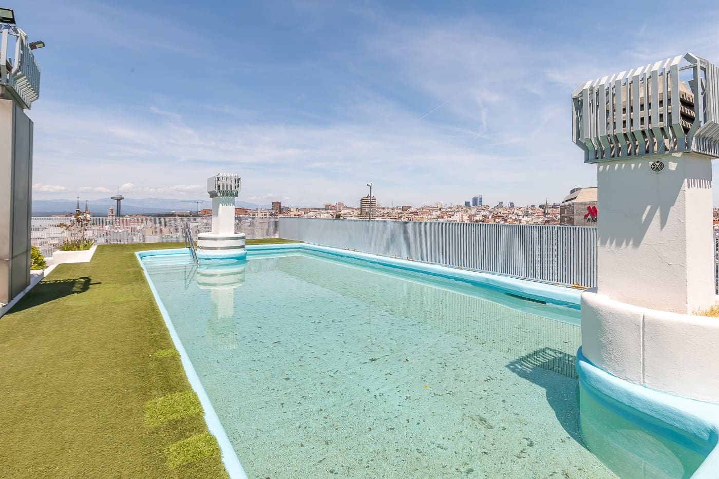 5 soverom Leilighet til salgs i Madrid by med svømmebasseng garasje - € 3 350 000 (Ref: 9991100)