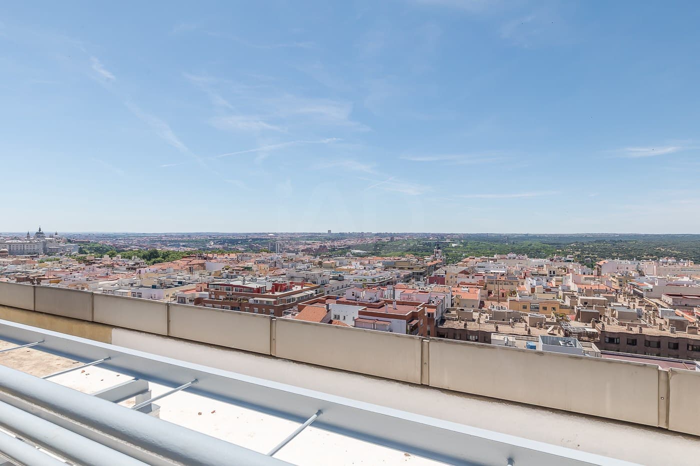 5 soverom Leilighet til salgs i Madrid by med svømmebasseng garasje - € 3 350 000 (Ref: 9991100)