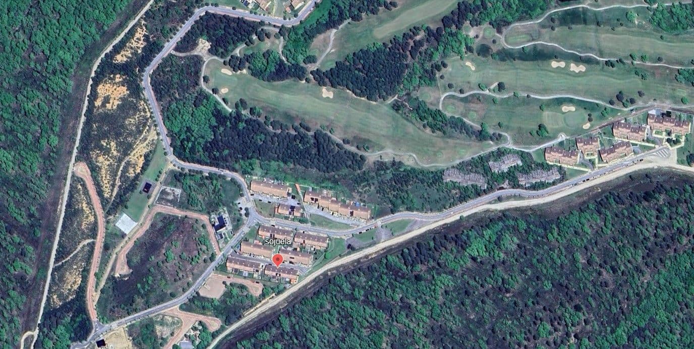 4 soveværelse Byhus til salg i Sojuela med garage - € 185.000 (Ref: 9991102)
