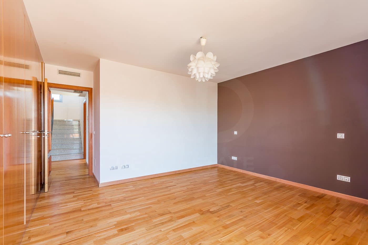 5 slaapkamer Villa te koop in Caceres stad met garage - € 765.000 (Ref: 9991103)