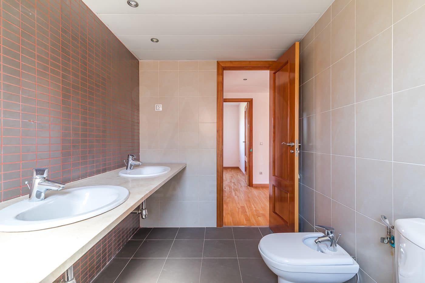 5 slaapkamer Villa te koop in Caceres stad met garage - € 765.000 (Ref: 9991103)
