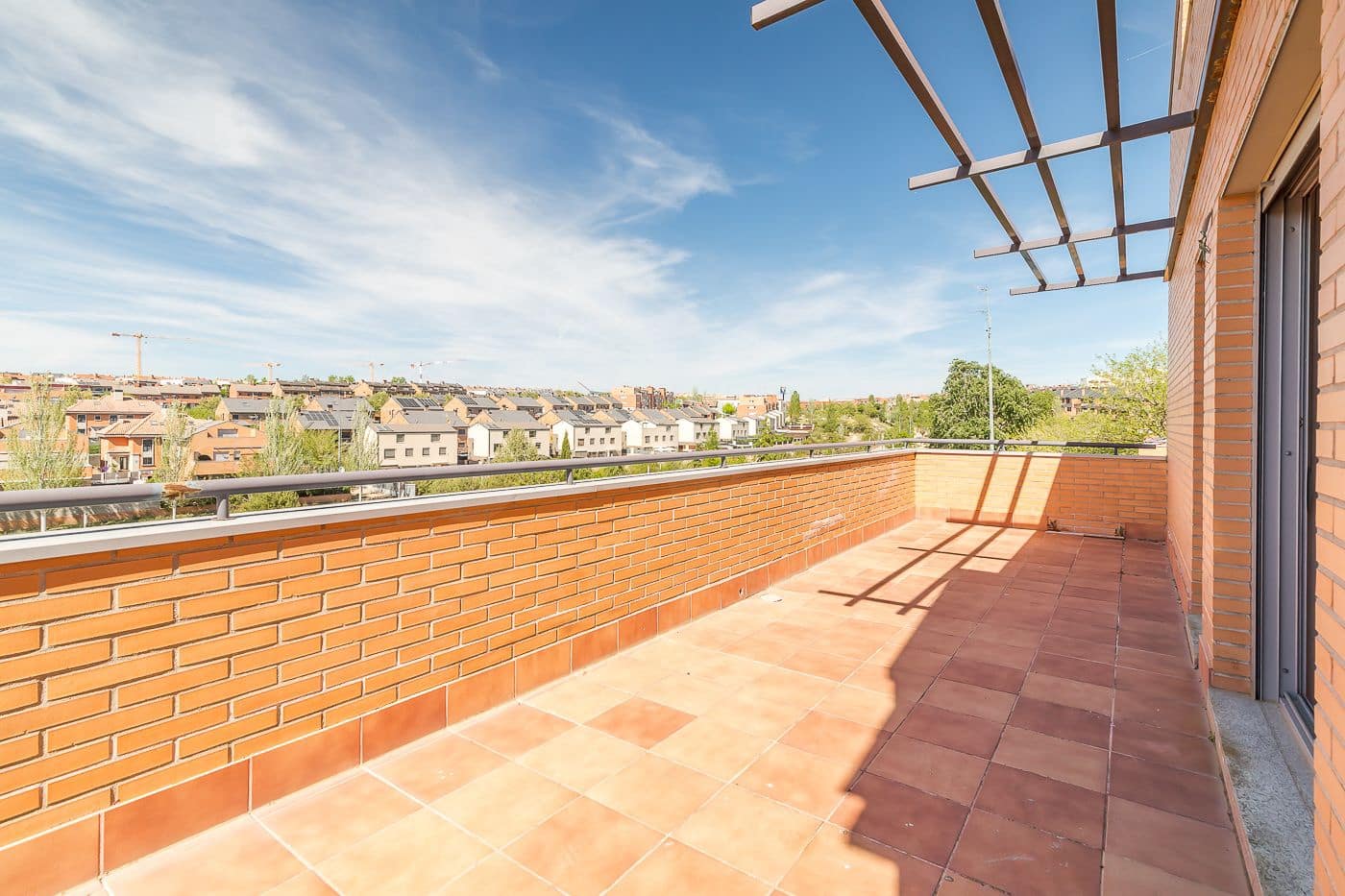 5 slaapkamer Villa te koop in Caceres stad met garage - € 765.000 (Ref: 9991103)