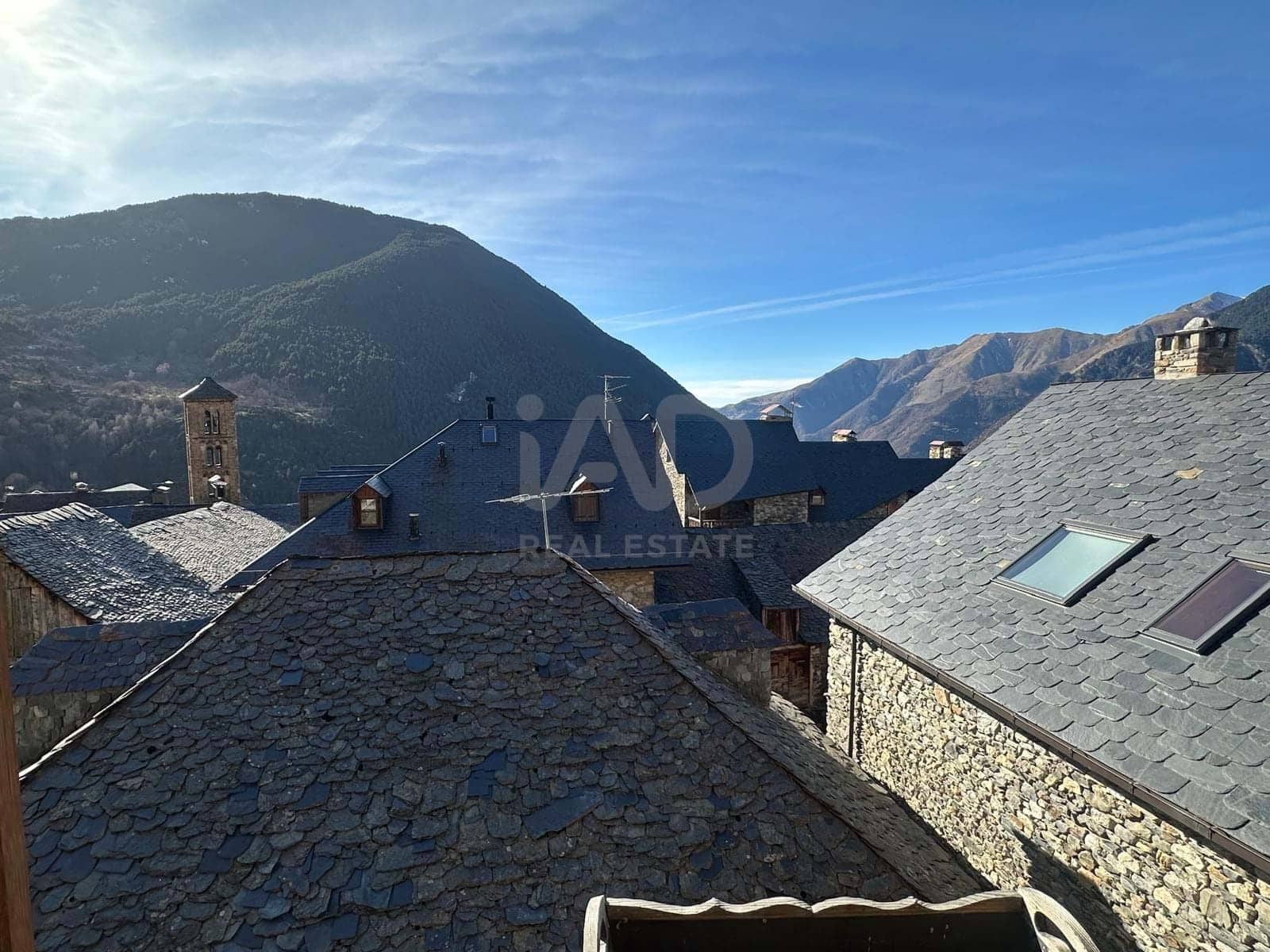 4 soveværelse Byhus til salg i Lleida by - € 799.000 (Ref: 9991104)