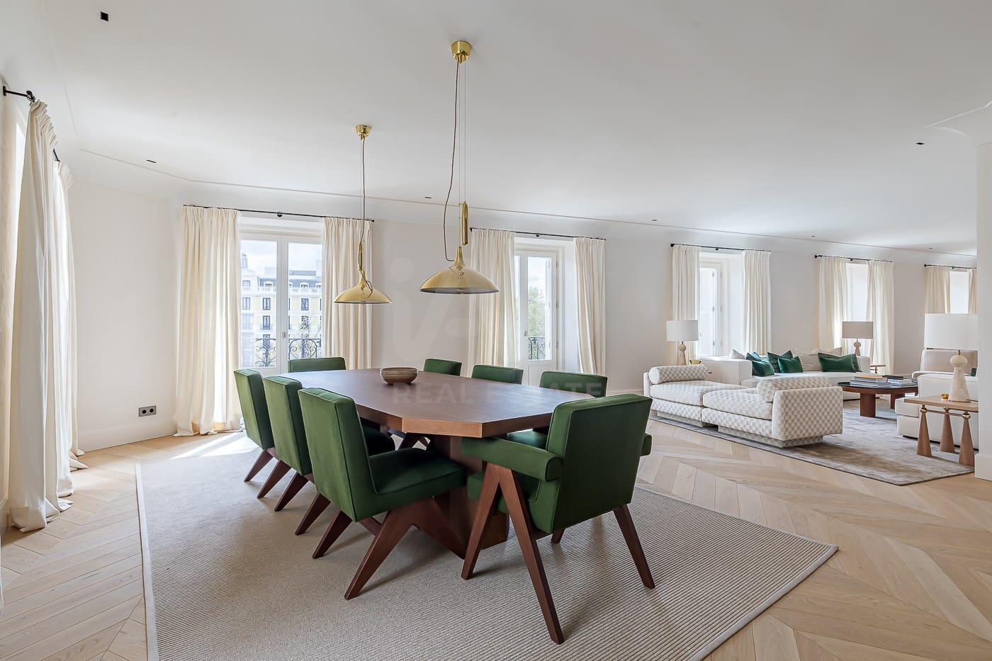 4 sovrum Lägenhet till salu i Madrid stad - 8 000 000 € (Ref: 9991105)