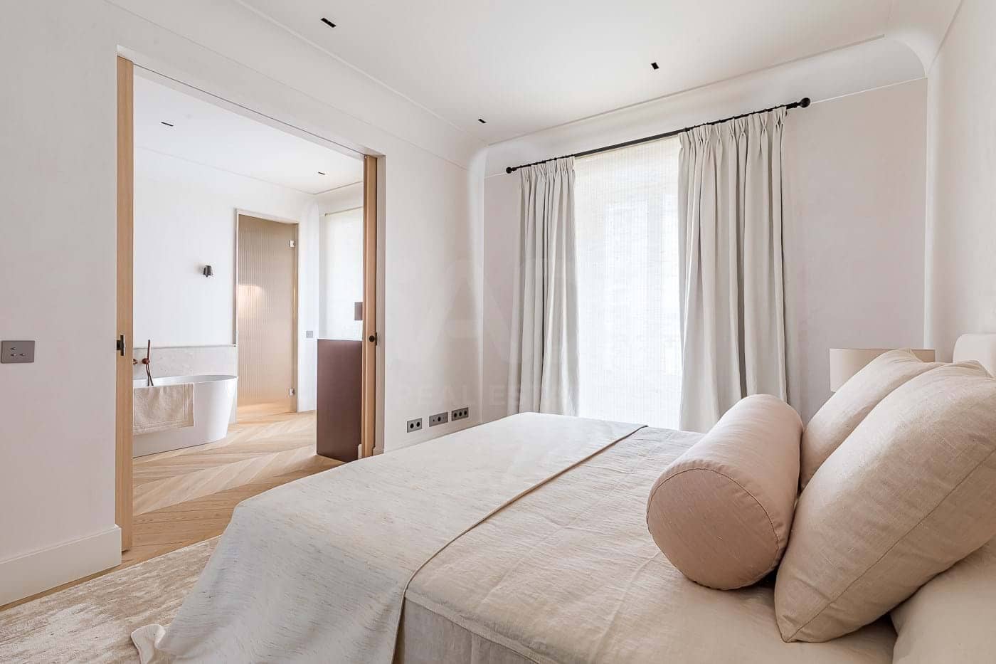4 sovrum Lägenhet till salu i Madrid stad - 8 000 000 € (Ref: 9991105)