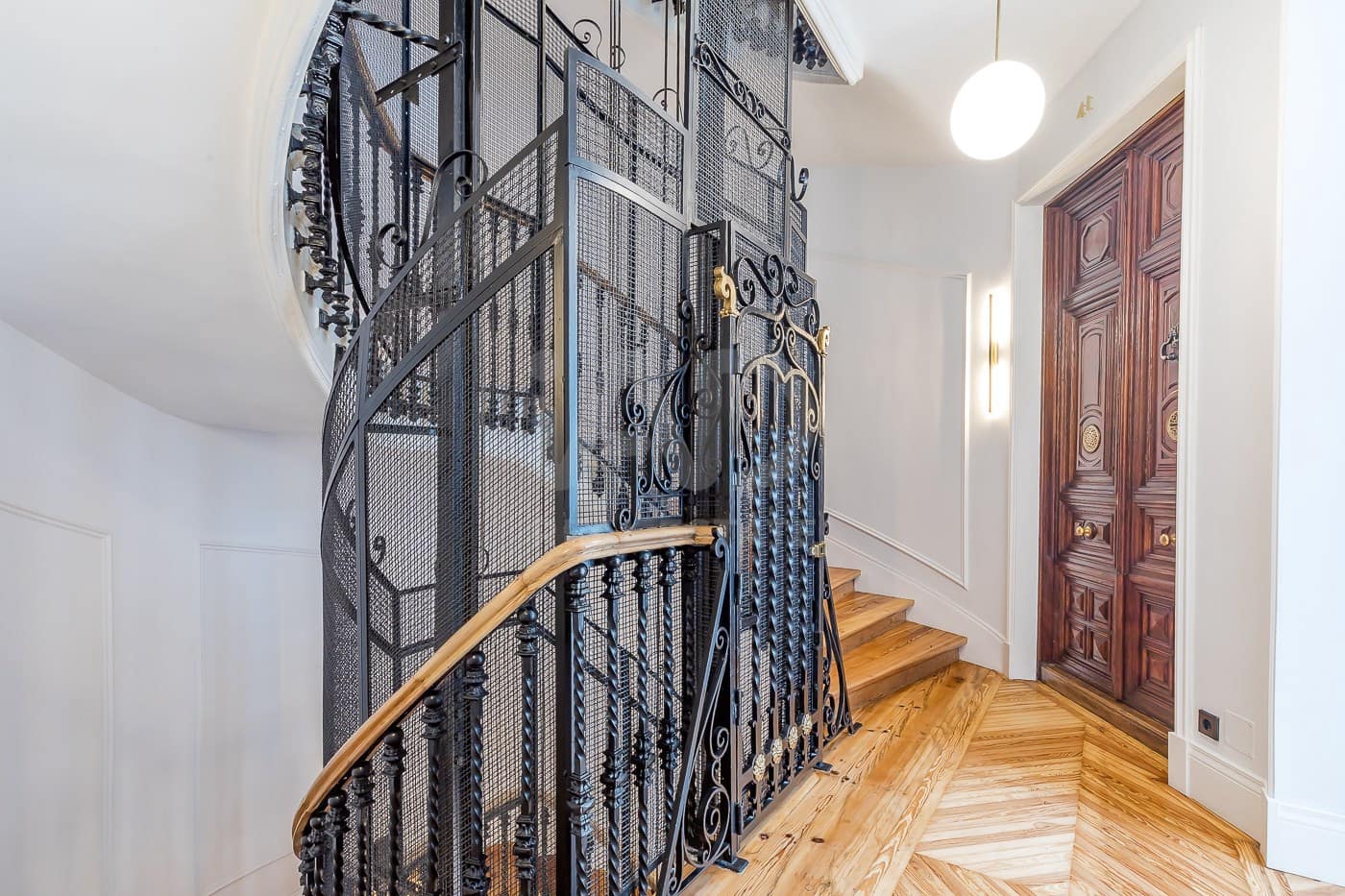 4 sovrum Lägenhet till salu i Madrid stad - 8 000 000 € (Ref: 9991105)
