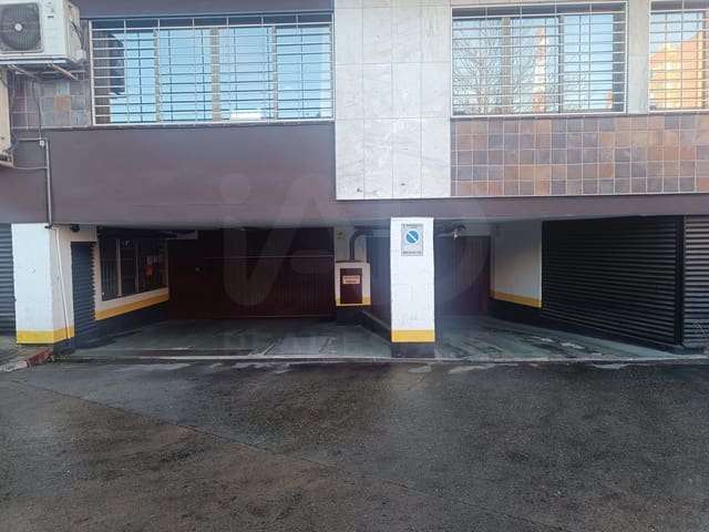 Garage til salg i Bellas Vistas, Madrid by - € 15.000 (Ref: 9991106)