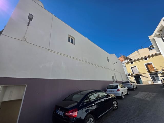 Erhverv til salg i Calasparra - € 250.000 (Ref: 9991107)