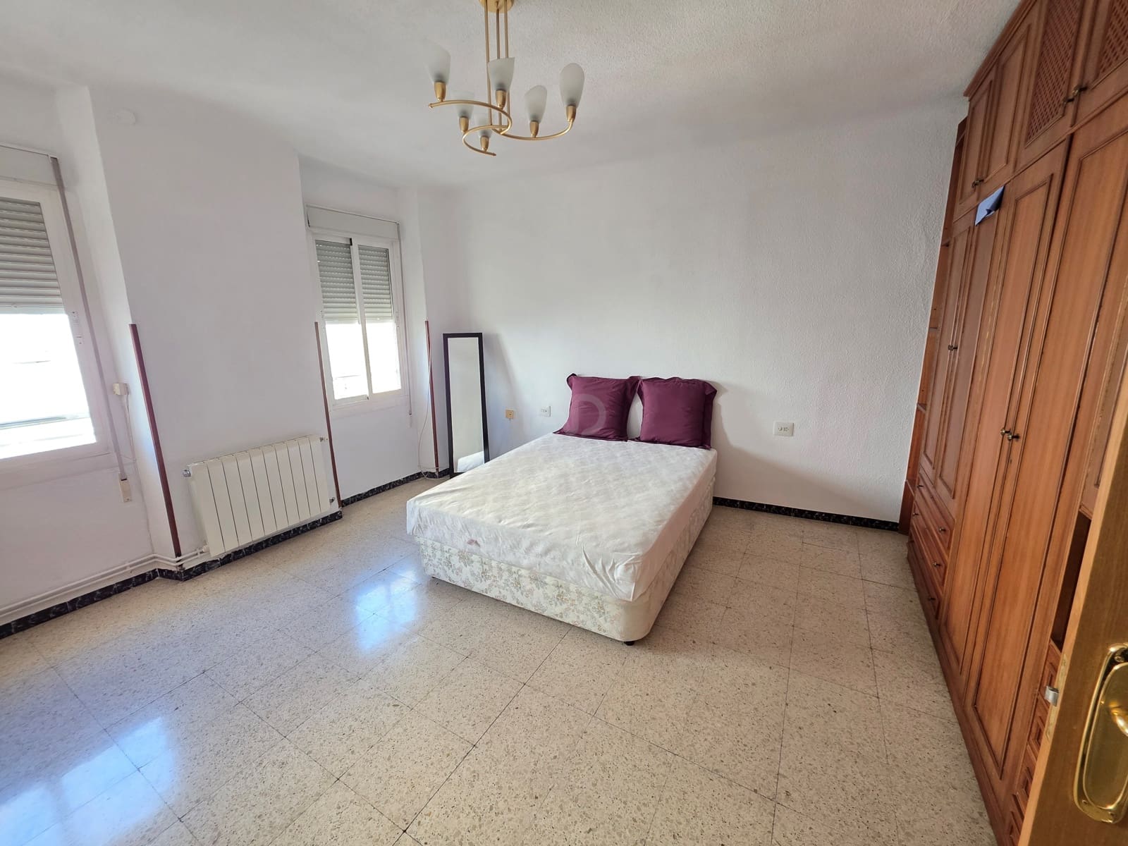 Erhverv til salg i Calasparra - € 250.000 (Ref: 9991107)
