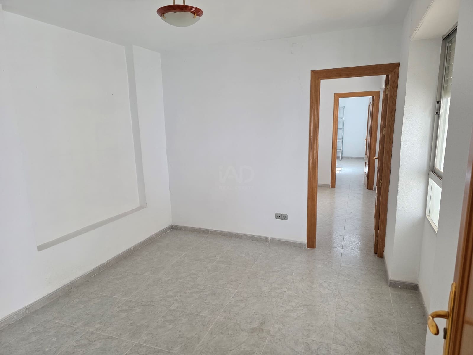 Erhverv til salg i Calasparra - € 250.000 (Ref: 9991107)