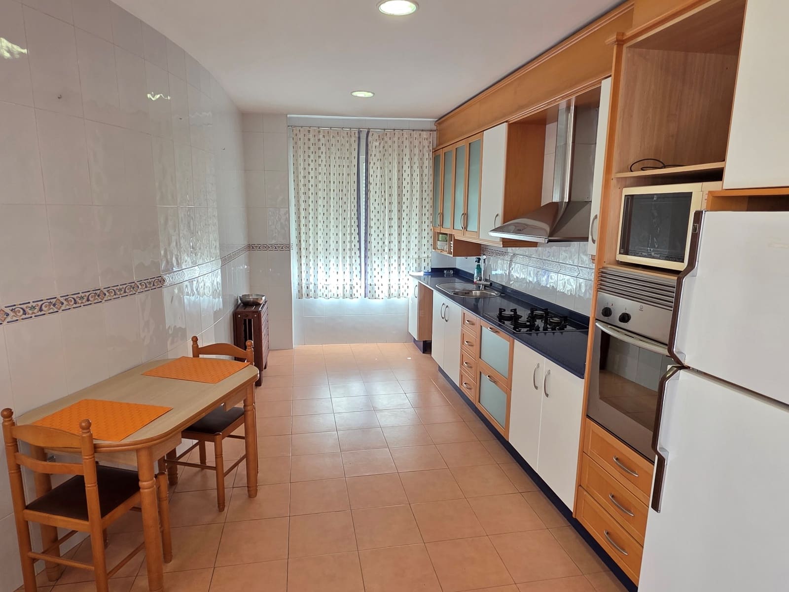 Erhverv til salg i Calasparra - € 250.000 (Ref: 9991107)