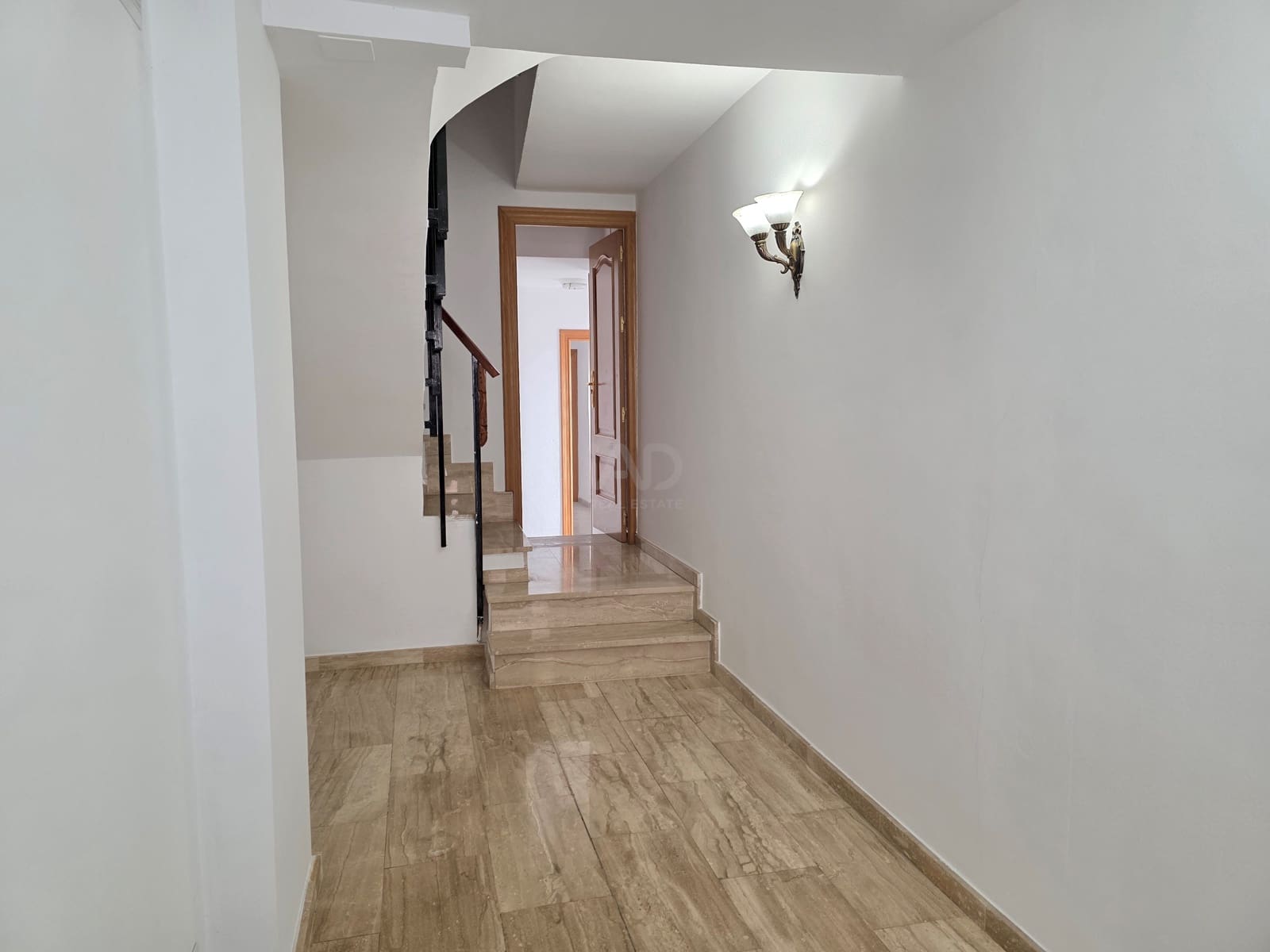Erhverv til salg i Calasparra - € 250.000 (Ref: 9991107)