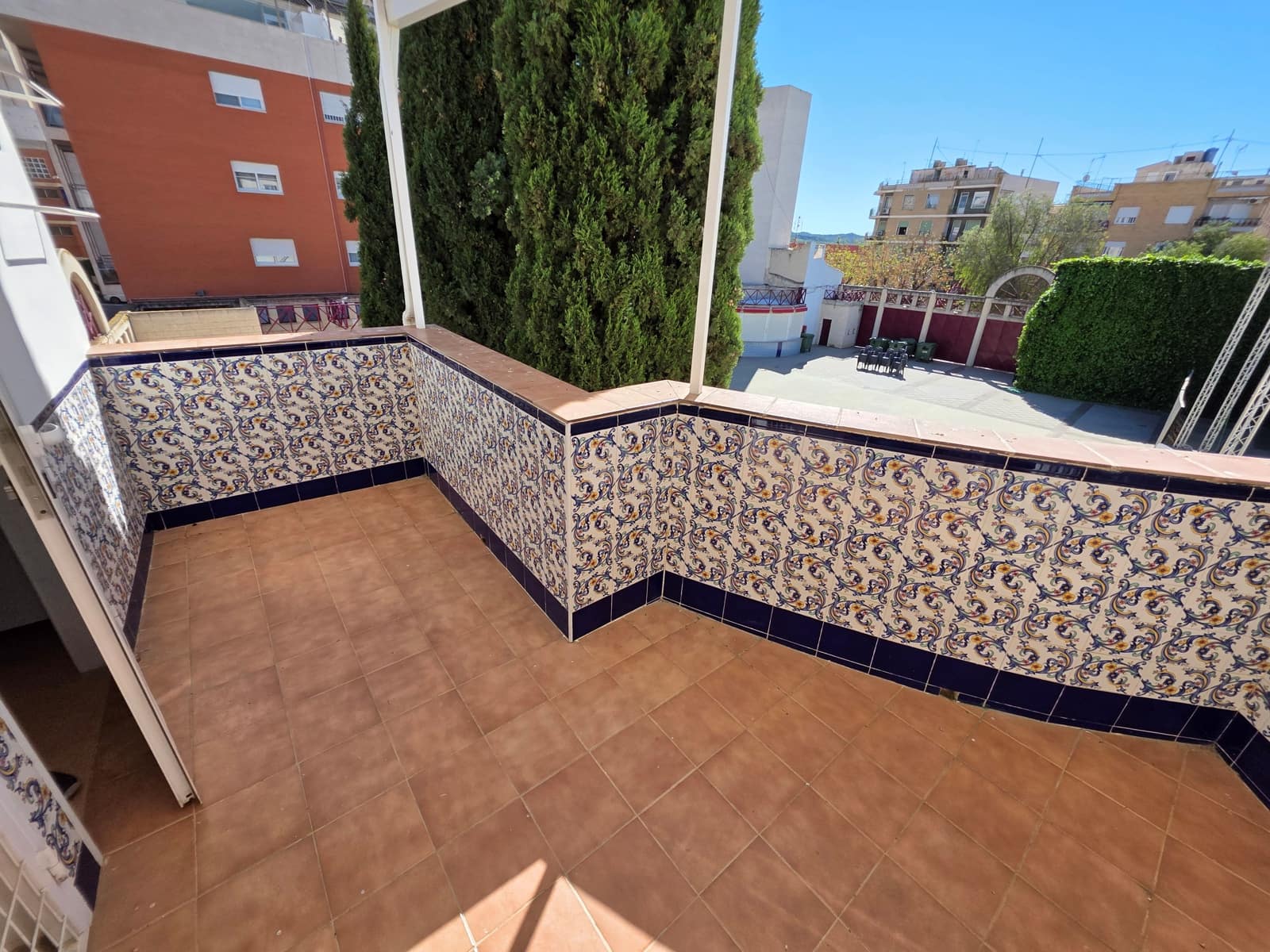 Erhverv til salg i Calasparra - € 250.000 (Ref: 9991107)
