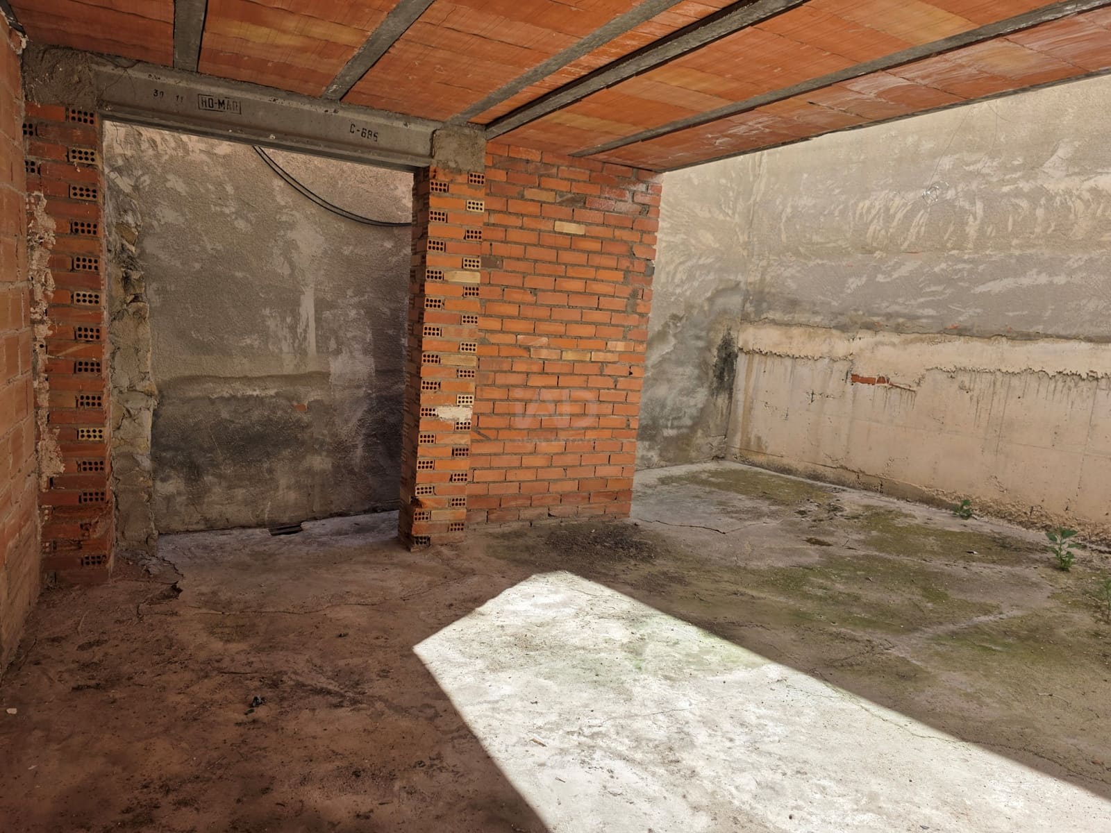 Erhverv til salg i Calasparra - € 250.000 (Ref: 9991107)