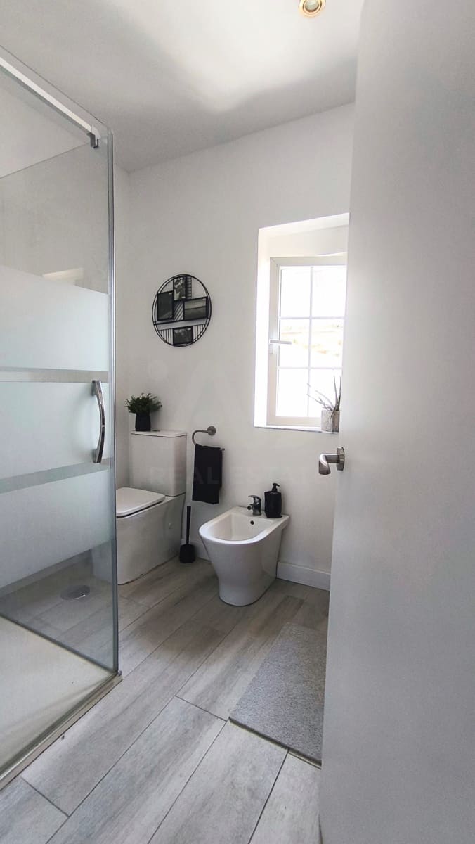4 sypialnia Dom na sprzedaż w Miasto Madryt z basenem garażem - 399 000 € (Ref: 9991108)