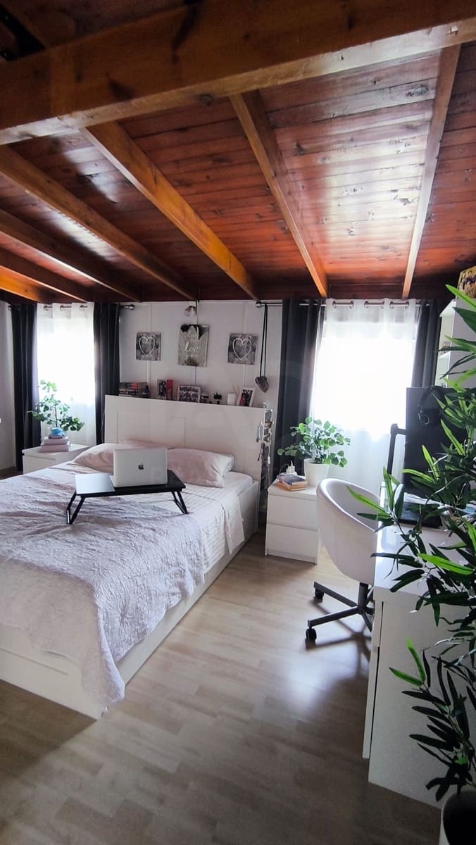 4 sypialnia Dom na sprzedaż w Miasto Madryt z basenem garażem - 399 000 € (Ref: 9991108)
