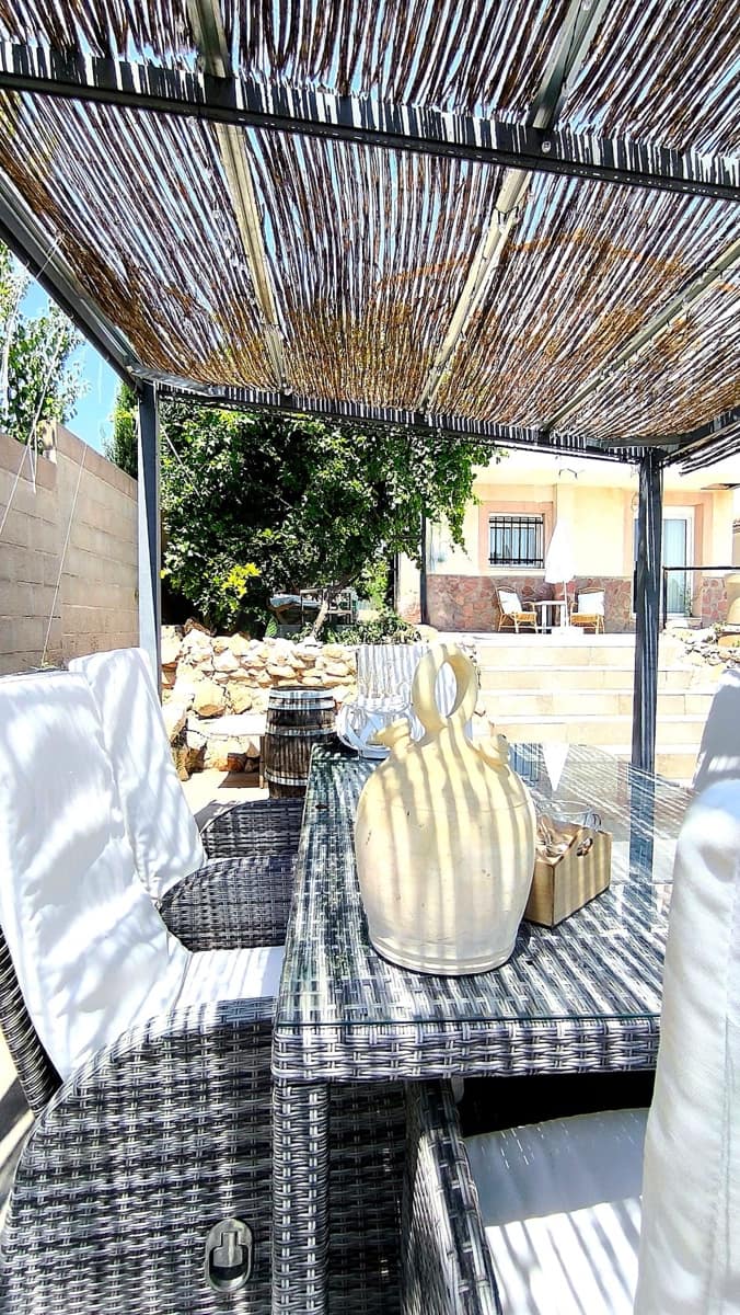 4 sypialnia Dom na sprzedaż w Miasto Madryt z basenem garażem - 399 000 € (Ref: 9991108)