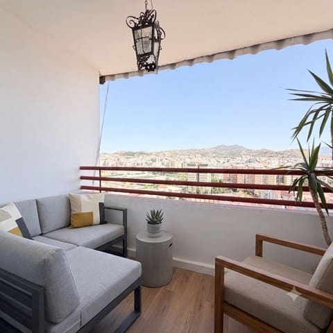 Apartamento de 3 habitaciones en La Aurora, Málaga ciudad en venta - 399.000 € (Ref: 9991109)