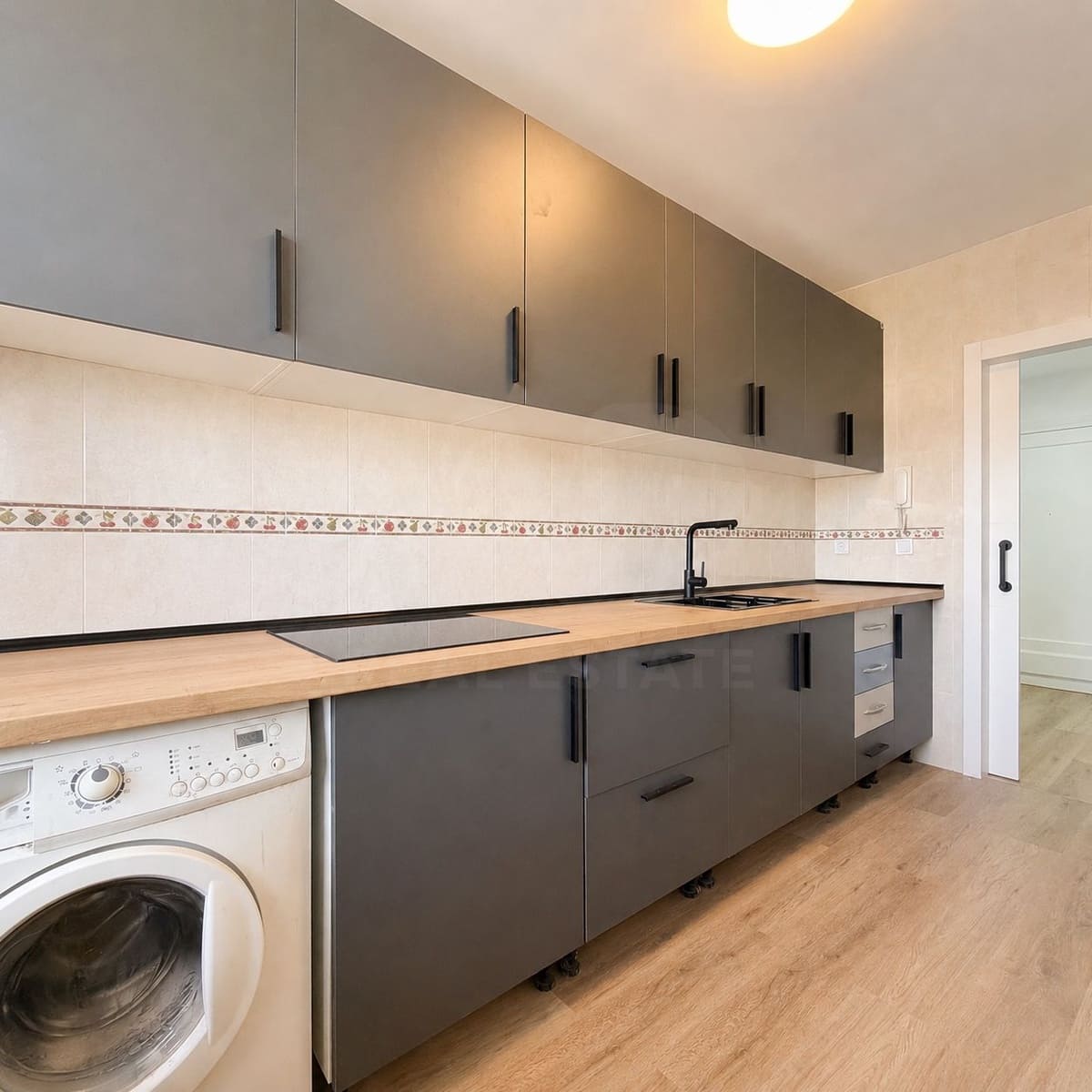 3 slaapkamer Appartement te koop in Malaga stad - € 399.000 (Ref: 9991109)