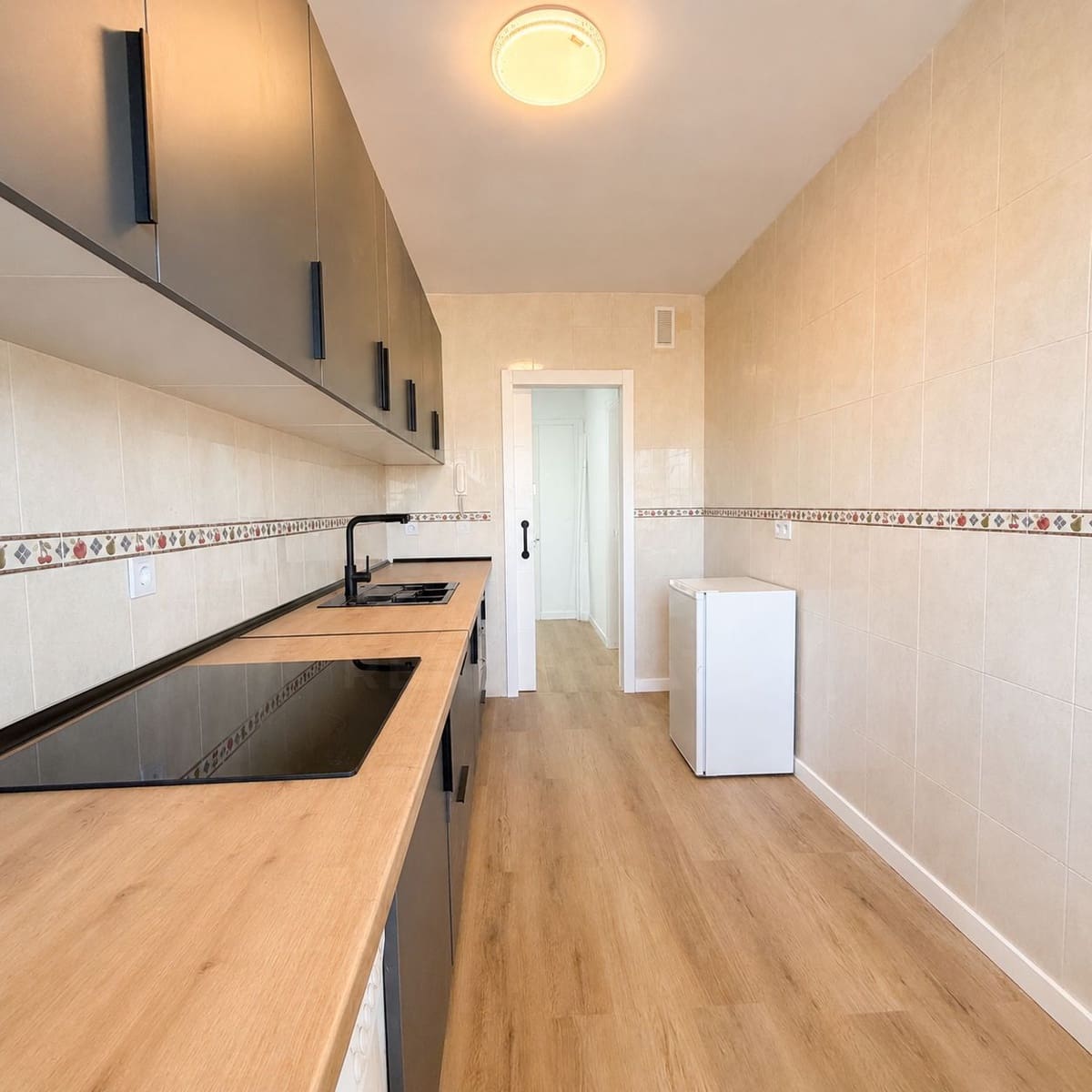 3 slaapkamer Appartement te koop in Malaga stad - € 399.000 (Ref: 9991109)