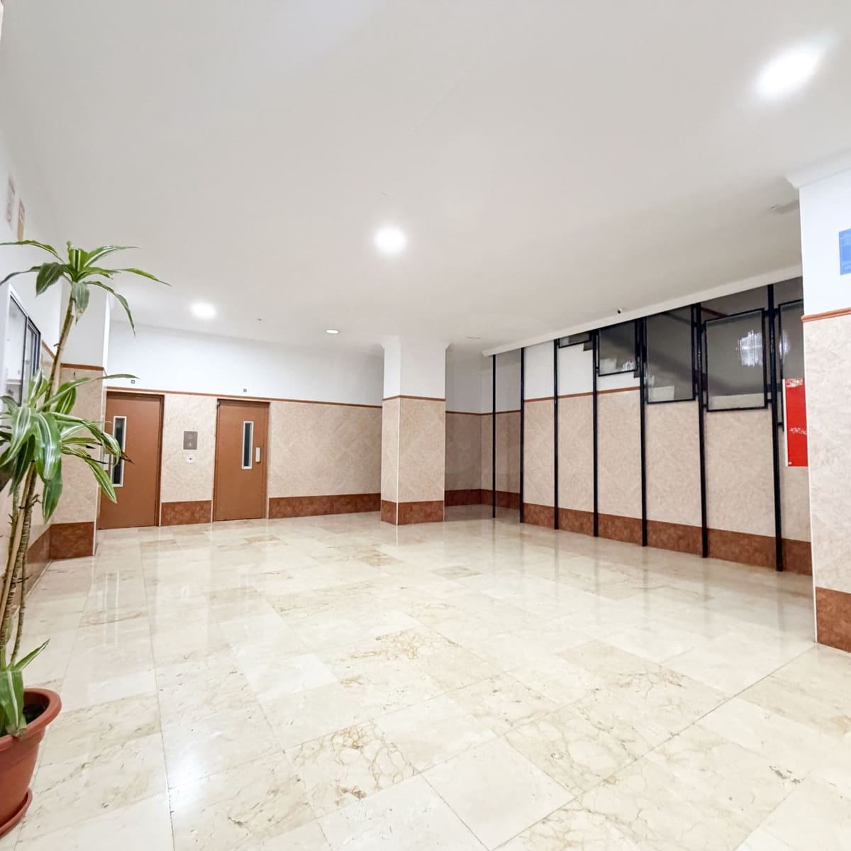 3 slaapkamer Appartement te koop in Malaga stad - € 399.000 (Ref: 9991109)