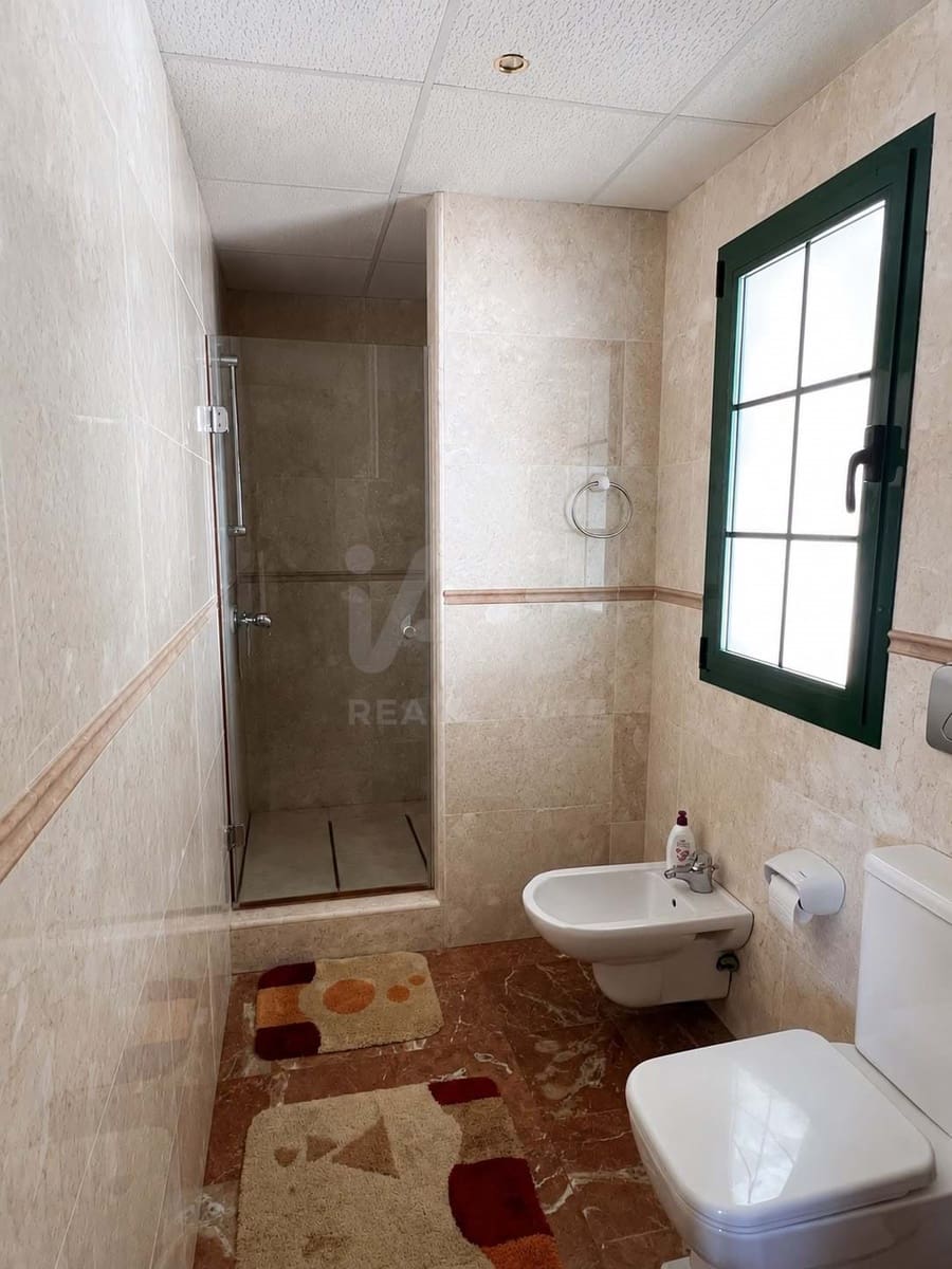 6 soverom Hus til salgs i Velez-Malaga med svømmebasseng garasje - € 835 000 (Ref: 9991110)
