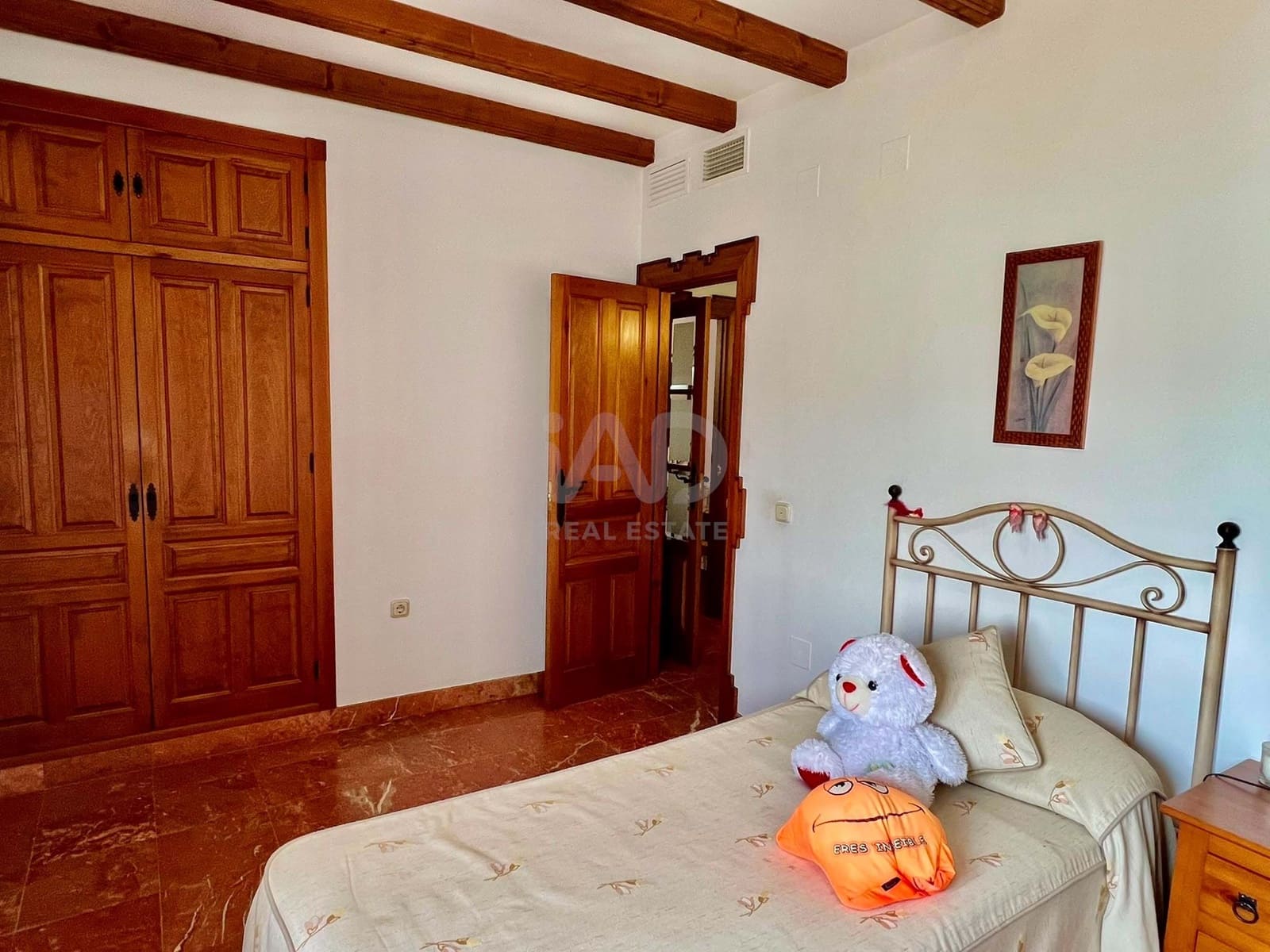 6 soverom Hus til salgs i Velez-Malaga med svømmebasseng garasje - € 835 000 (Ref: 9991110)