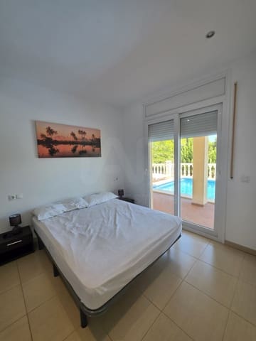 Casa de 4 habitaciones en L'Ametlla de Mar en venta con piscina - 385.000 € (Ref: 9991113)
