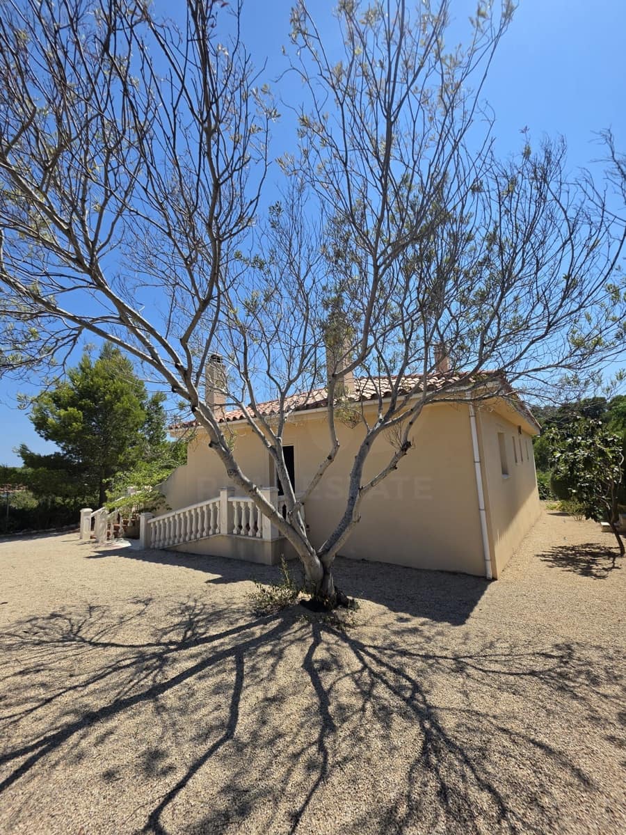 Casa de 4 habitaciones en L'Ametlla de Mar en venta con piscina - 385.000 € (Ref: 9991113)