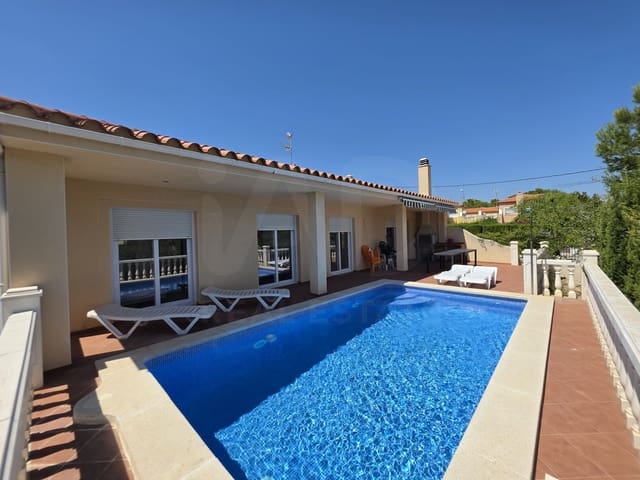Casa de 4 habitaciones en L'Ametlla de Mar en venta con piscina - 385.000 € (Ref: 9991113)