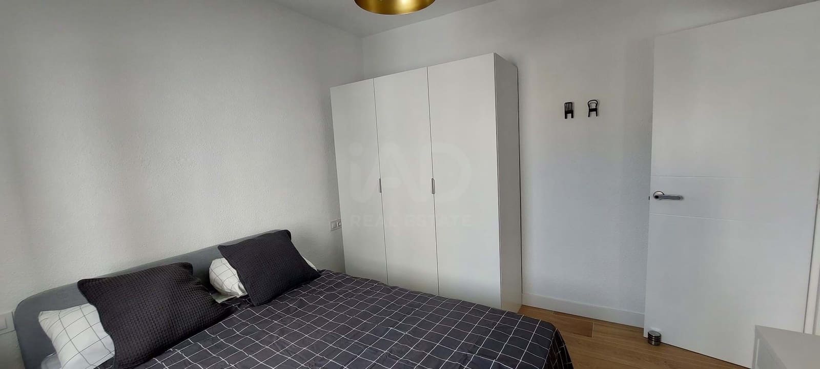 3 soveværelse Lejlighed til salg i Alicante by - € 161.000 (Ref: 9991114)